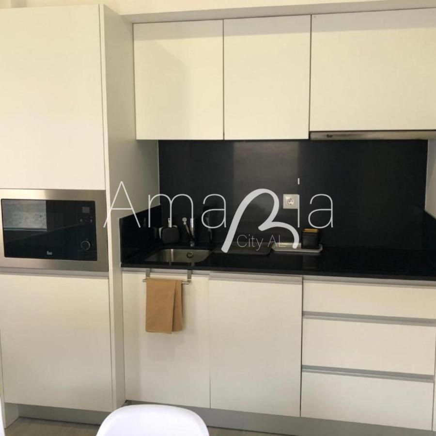 Amariacity Al أفيرو المظهر الخارجي الصورة
