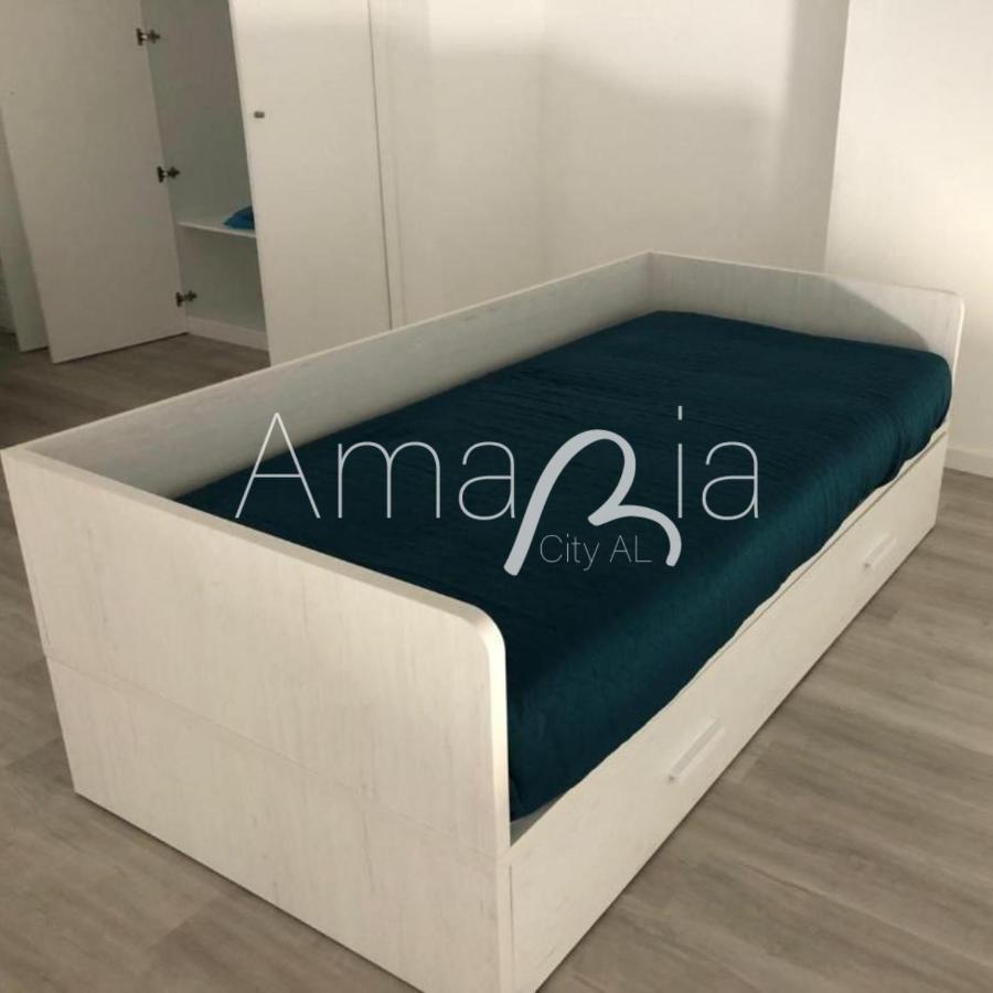 Amariacity Al أفيرو المظهر الخارجي الصورة